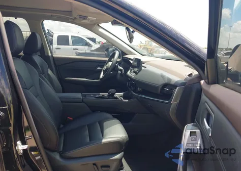 2023 Nissan Rogue Sl Fwd z USA, uszkodzony, nr VIN 5N1BT3CA0PC911696